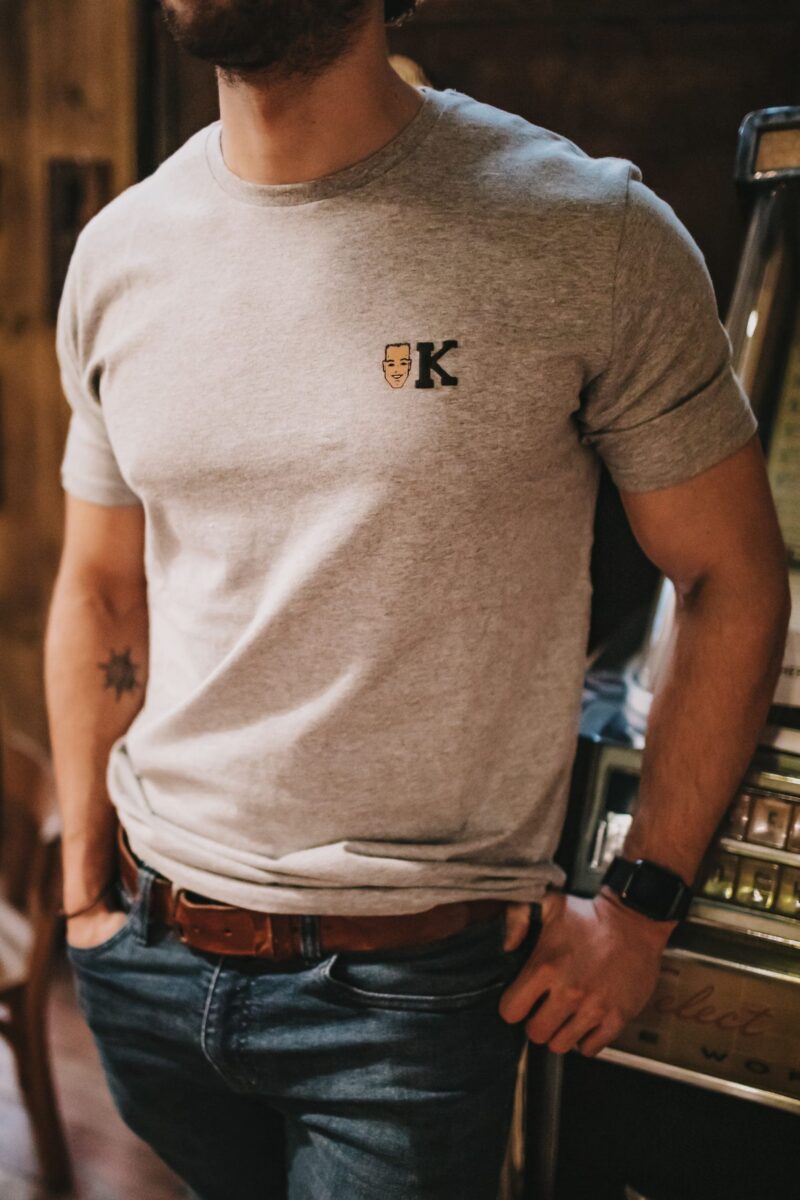 Teeshirt K couleur gris